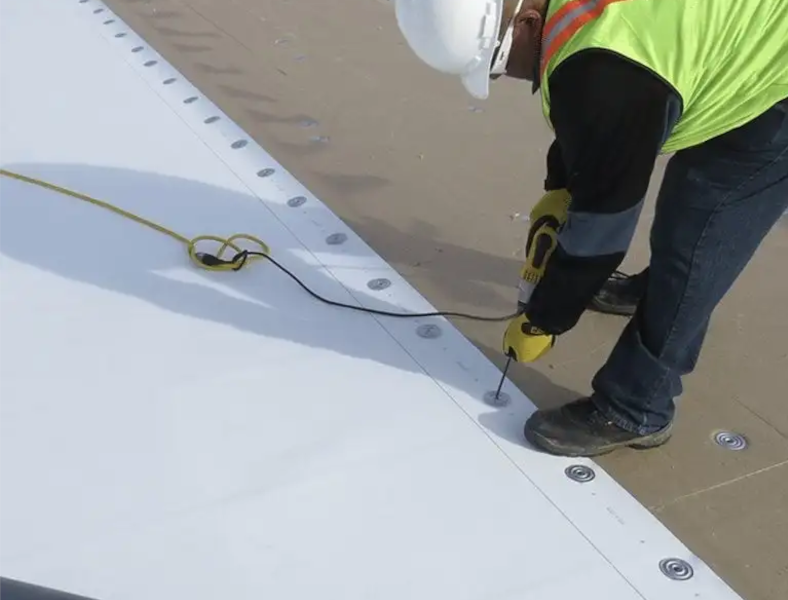 installing tpo roof